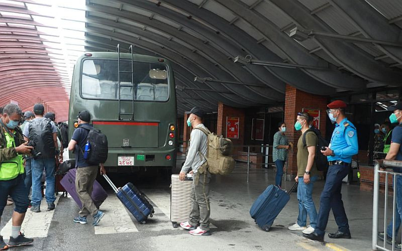 अफगानिस्तानबाट ५ सय ४ नेपाली स्वदेश फर्किए