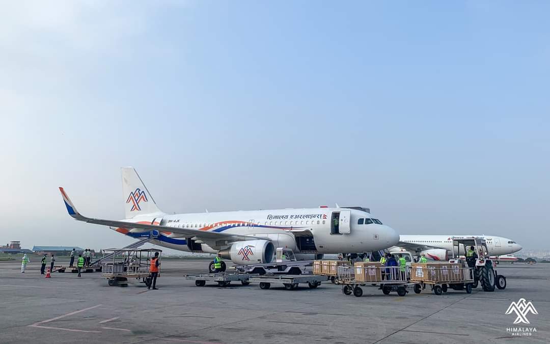 विमानस्थलमा पुगेका यात्रु नलिई हिमालय एयरलाइन्स दुबई उड्यो