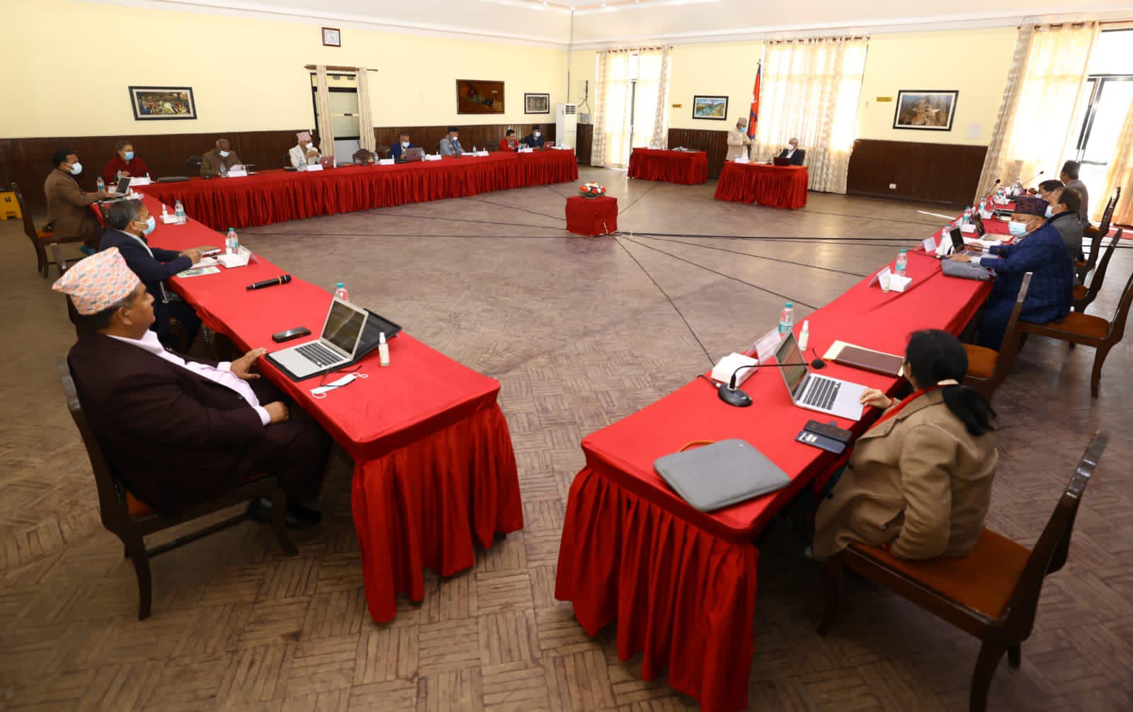 हप्तामा २ दिन सार्वजनिक विदा दिने सरकारको निर्णय